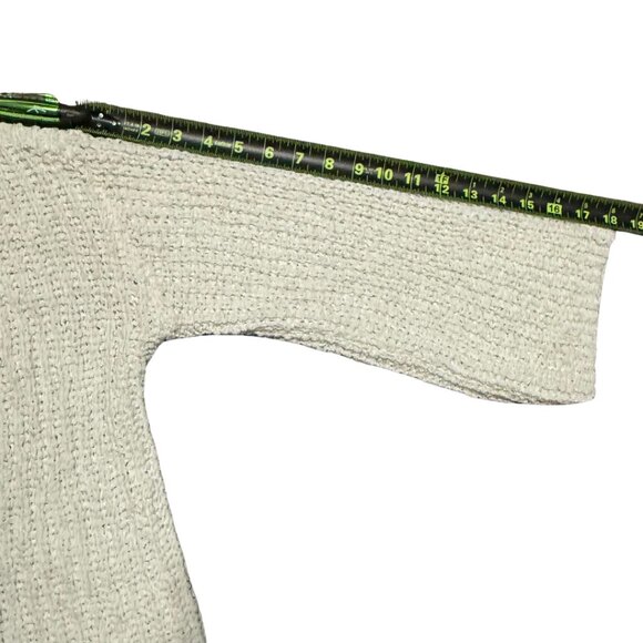 Altar’d State Tassel Sweater – Ivory White, Size M, Excellent Condition - Picture 9 of 11